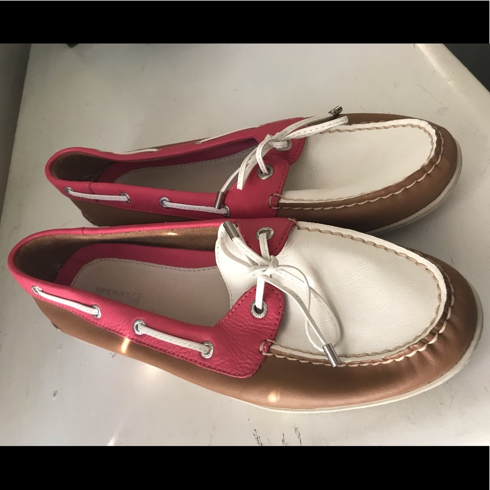 Sperry Cute and comfortable Shoes